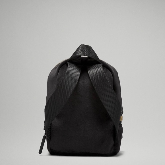 🍋LULULEMON RARE City Adventure Backpack Nano * VELOUR New with Tags - Picture 3 of 7